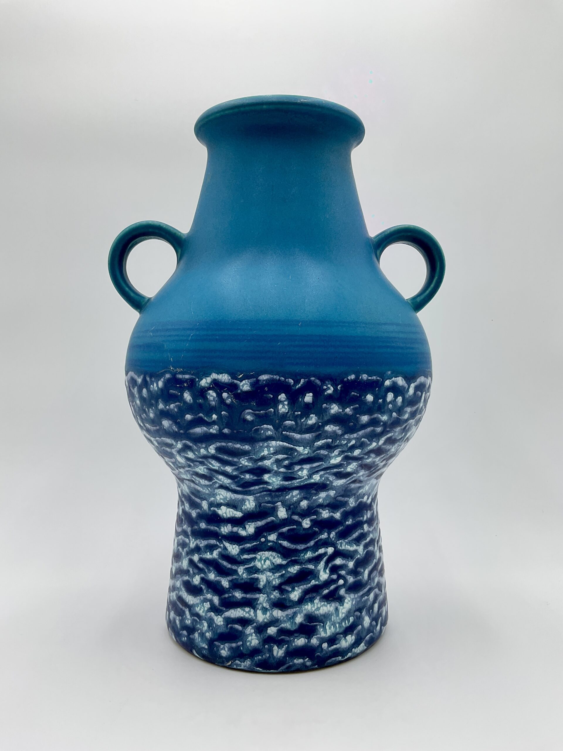andq0563