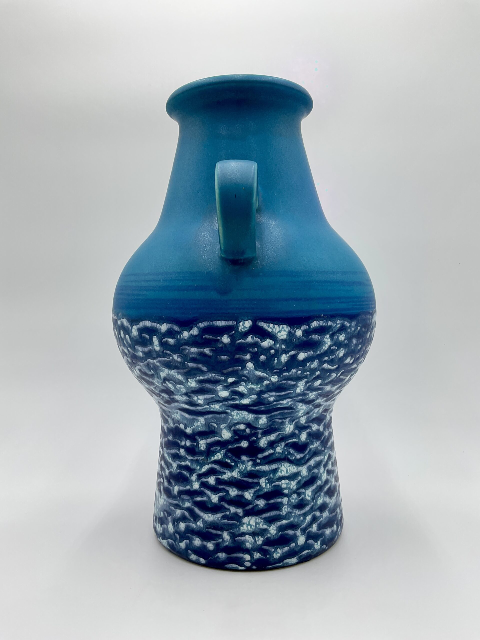 andq0563